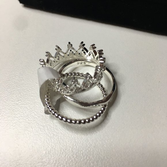ring - Picture 4 of 6